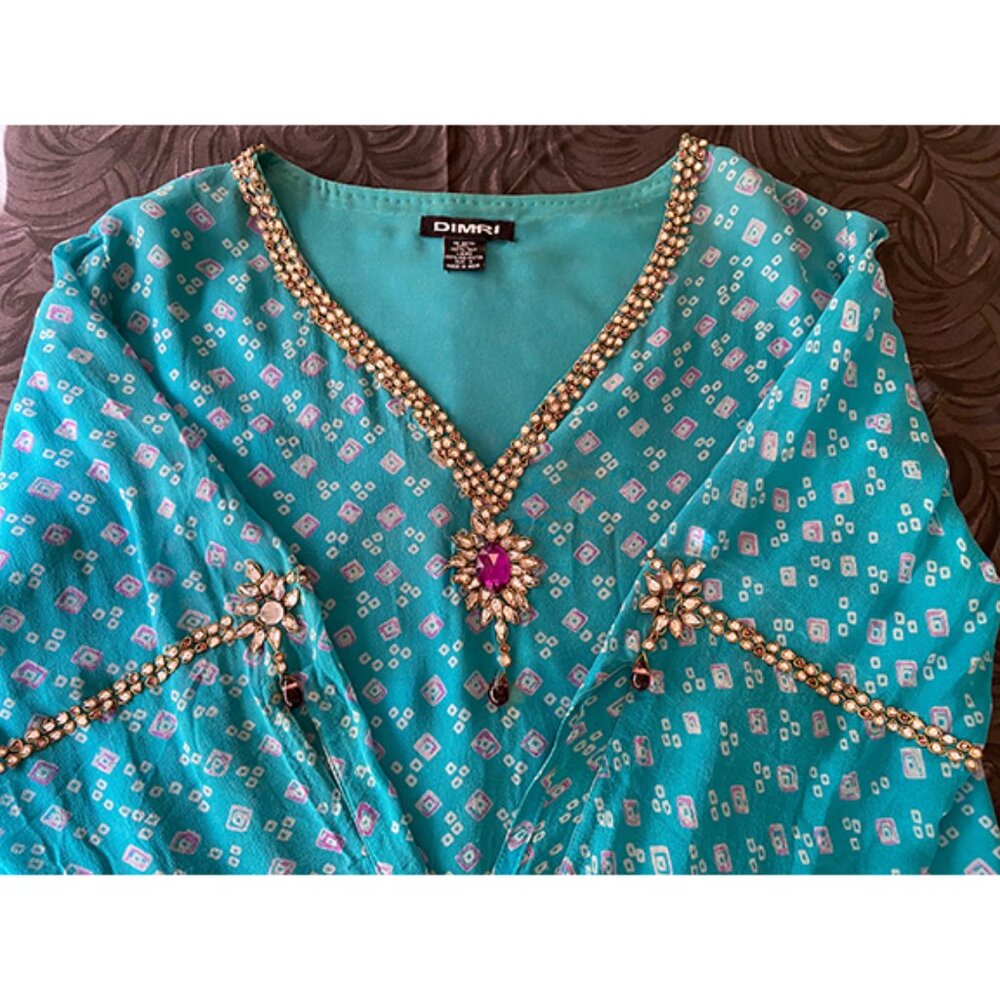 DIMRI: 100% Silk long sleeve tunic with beading. 100% polyester lining. Size S